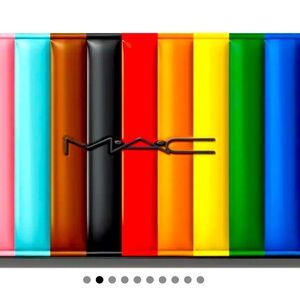 MAC COSMETICS GIFT - HUGE DISCOUNT,  PALETTE, COMPLIMENTARY MAC PRO GIFTWRAPPED